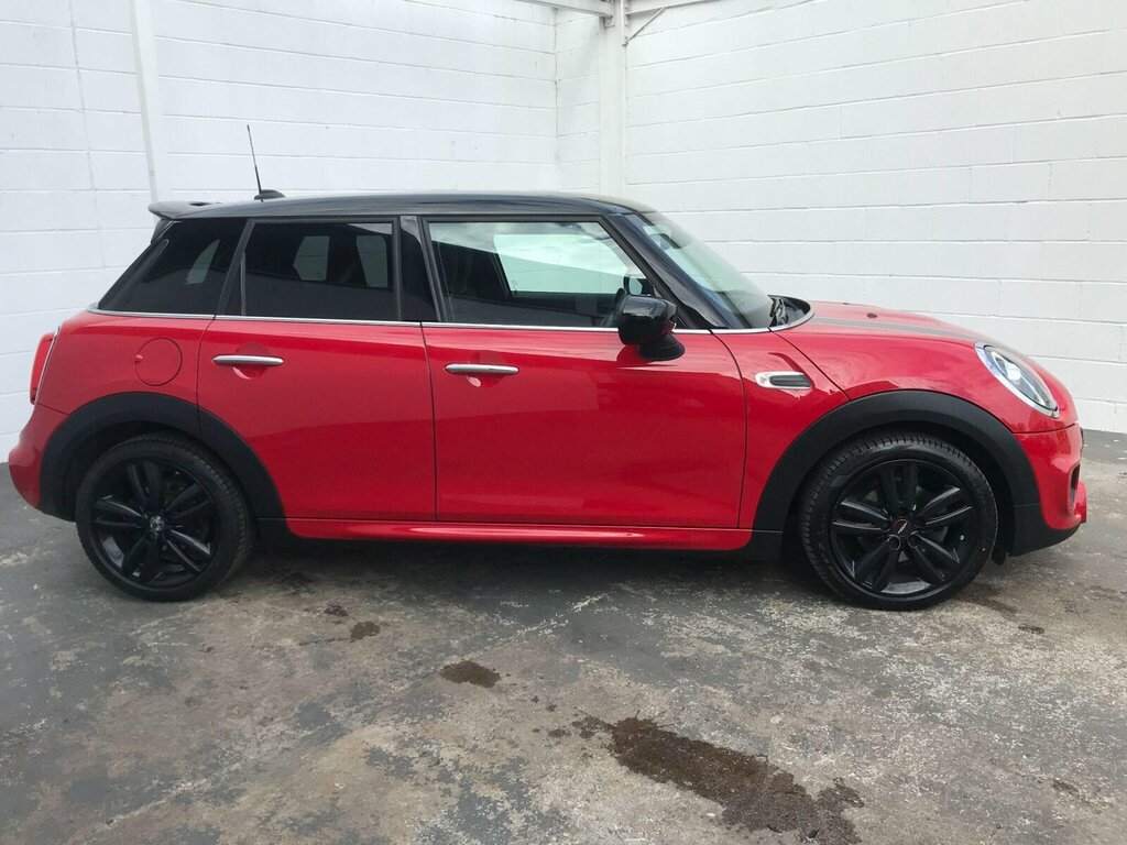 Mini Hatch 1.5 Cooper Sport Euro 6 Ss SF20ZPN Red #4