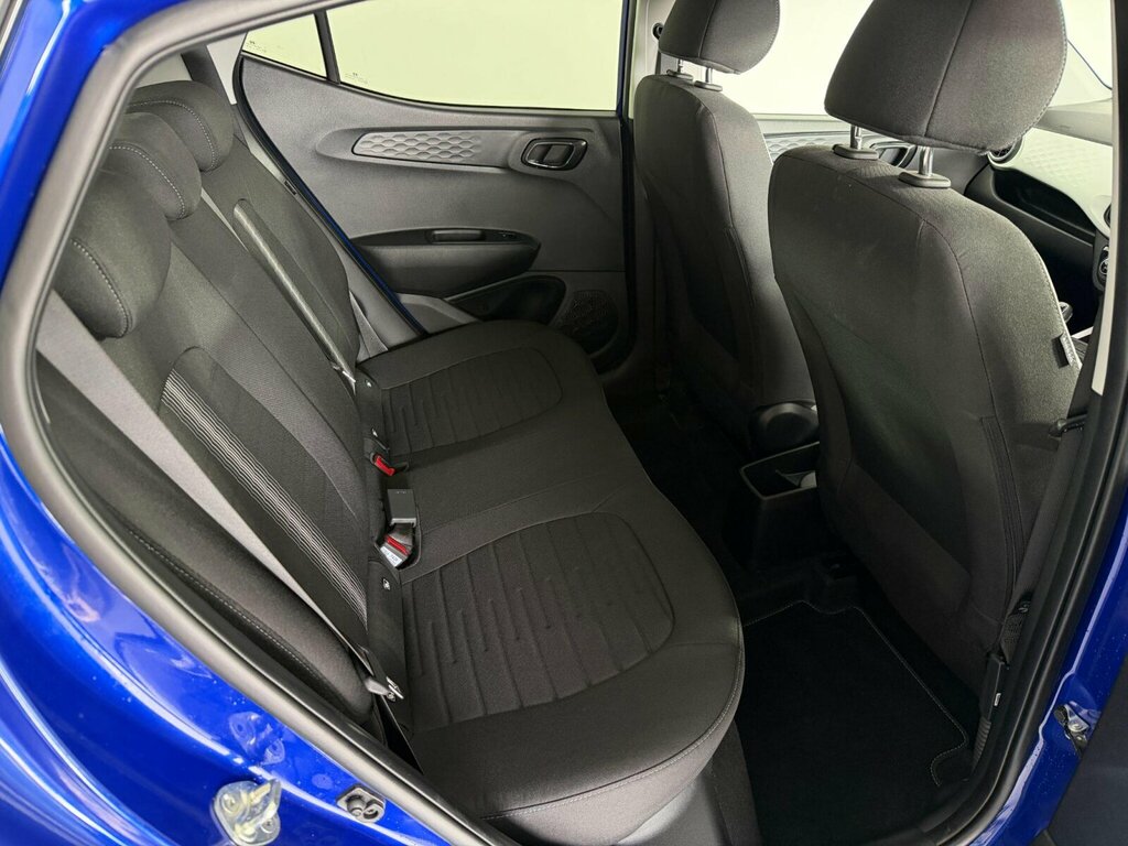 Hyundai I10 1.2 Premium Euro 6 Ss EN22POA Blue #6