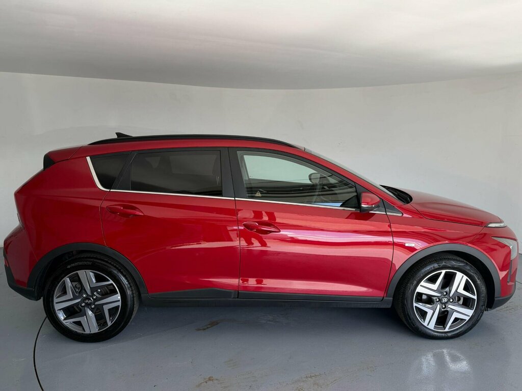 Hyundai Bayon 1.0 T-gdi Mhev Premium Euro 6 Ss SL24BYJ Red #2