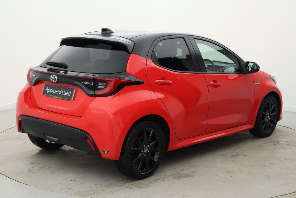 Toyota Yaris 1.5 Vvt-h Launch Edition Hatchback Hybr SP70WNS Orange #2