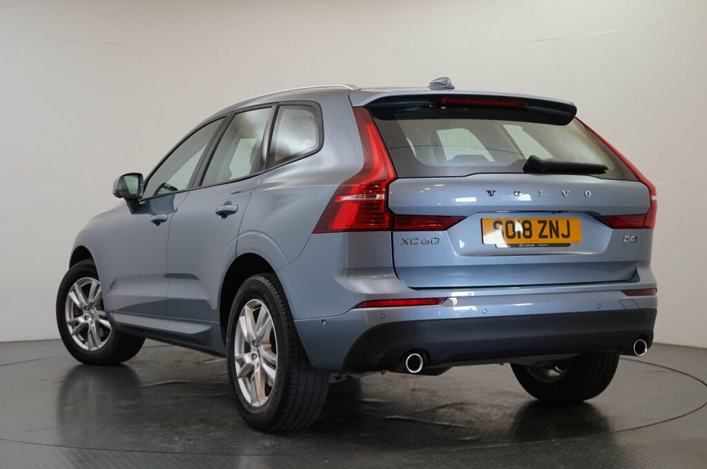 Volvo XC60 2.0 D4 Momentum Pro Awd Euro 6 Ss SO18ZNJ Blue #3