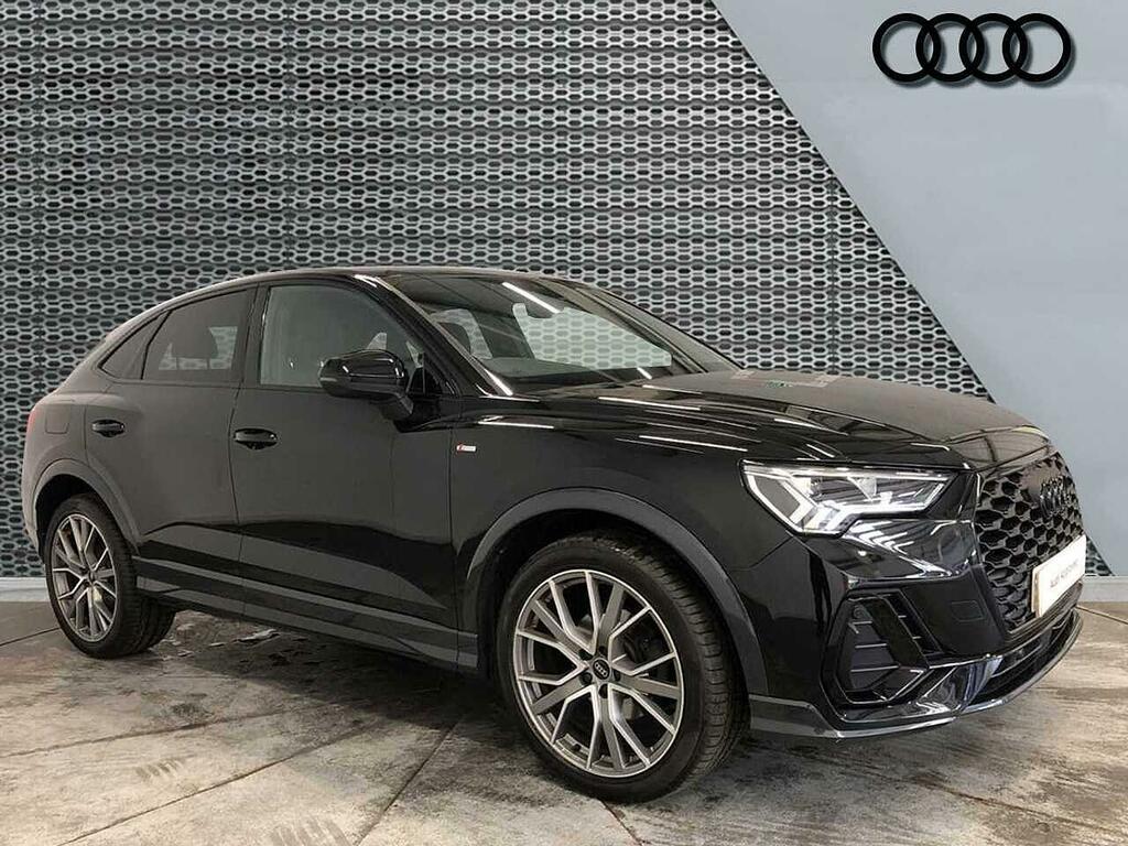 Audi Q3 Black Edition 35 Tfsi 150 Ps S Tronic Black
