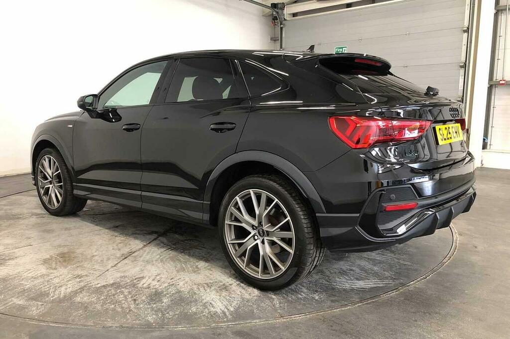Audi Q3 Black Edition 35 Tfsi 150 Ps S Tronic SL25ENV Black #3