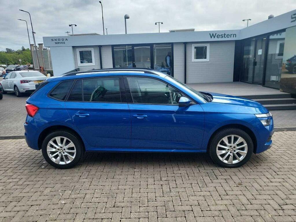 Skoda Kamiq 1.0 Tsi 95 Se Drive SL72FMP Black #4