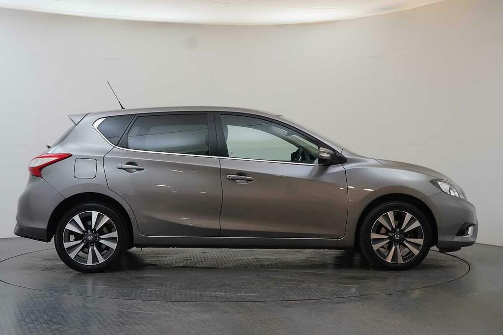 Nissan Pulsar 1.2 Dig-t 115 N-connecta With Sat Nav And Rear Cam Grey #6