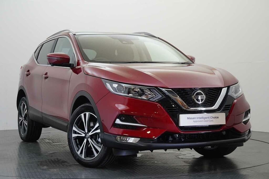 Nissan Qashqai 1.2 Dig-t 115 N-connecta With Sat Nav 360 View C Red