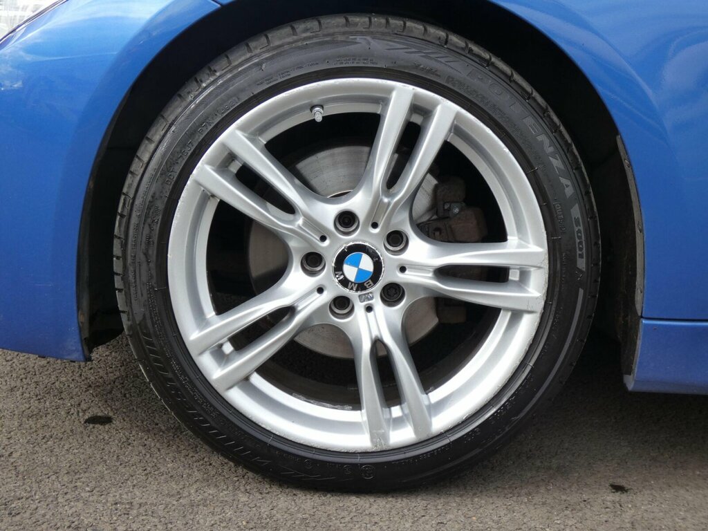 BMW 3 Series 2.0 320D M Sport Touring Euro 6 Ss YH19VKL Blue #2