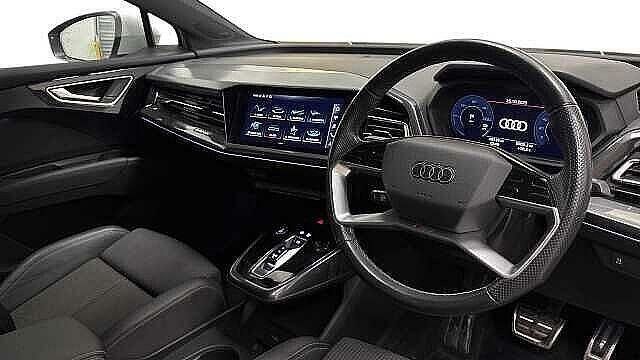 Audi Q4 E Tron Q4 S Line 40 E-tron 150,00 Kw GX71XGM White #6