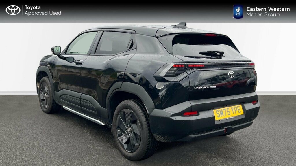 Toyota Urban Cruiser 61Kwh Design SM75YPE Black #4