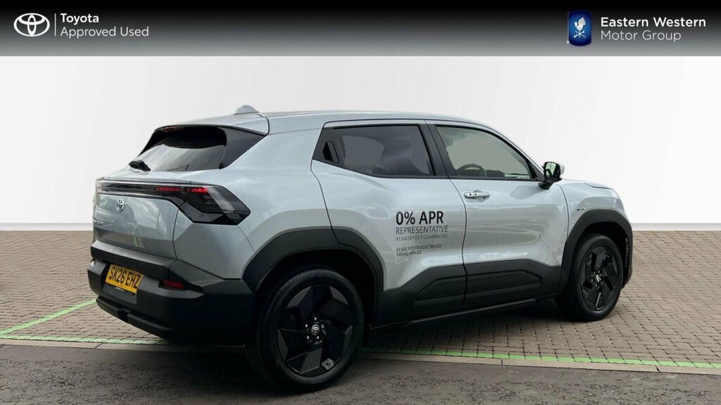 Toyota Urban Cruiser 61Kwh Design SK26EHZ Silver #2