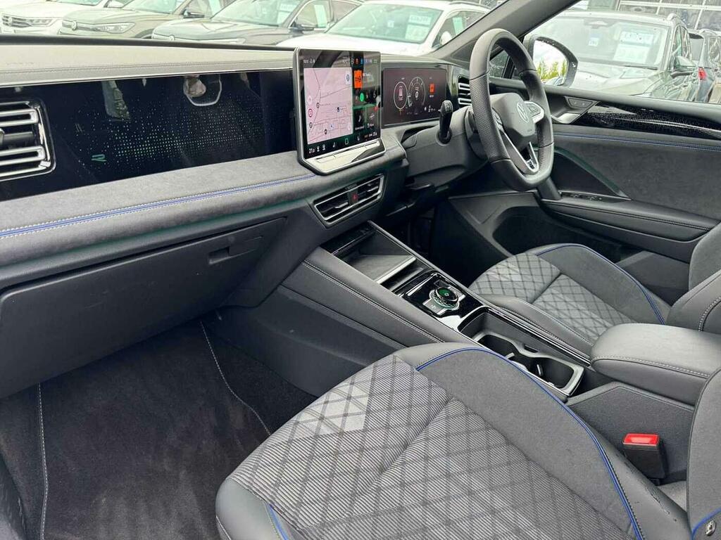 Volkswagen Tiguan 2.0 Tdi R-line Dsg SO75EMX Green #2
