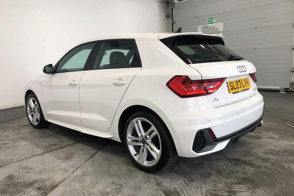 Audi A1 S Line 25 Tfsi 95 Ps 5-Speed SL23LVH White #3