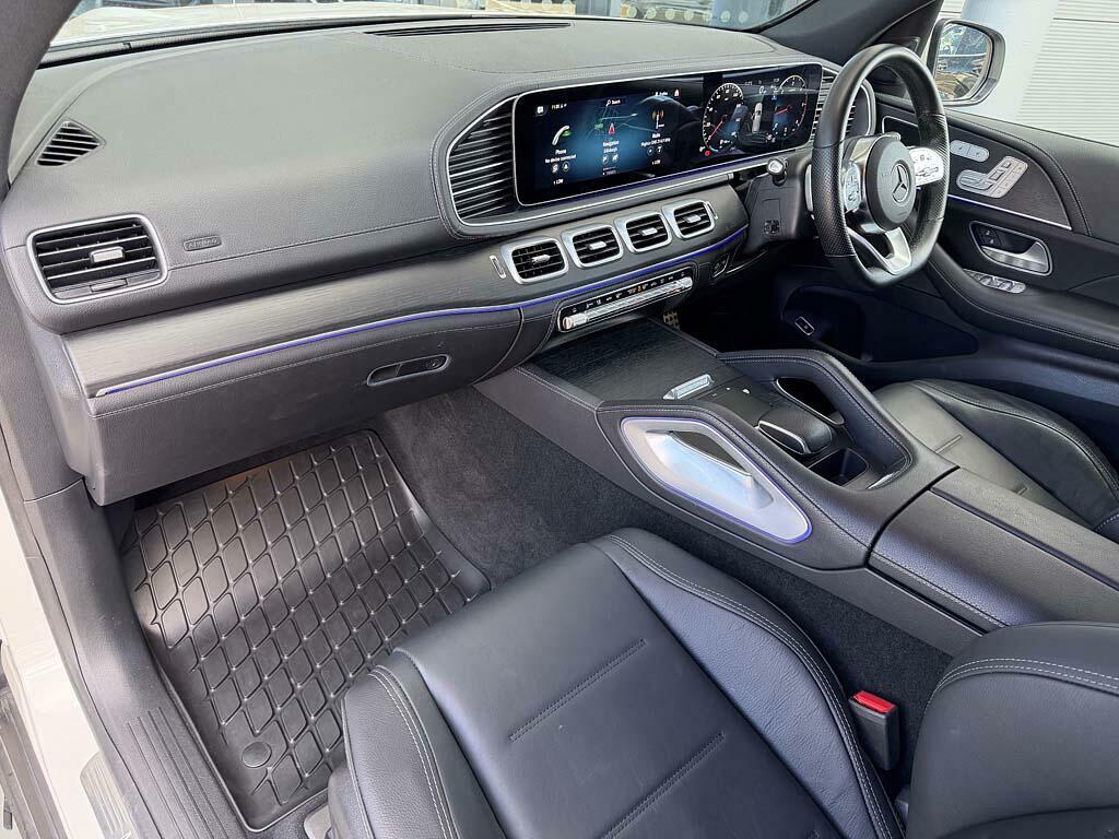 Mercedes-Benz GLE Class Gle 400 D 4Matic Amg Line Premium White #3