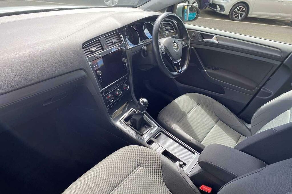 Volkswagen Golf 1.5 Tsi Evo Match SK19SLF Silver #2