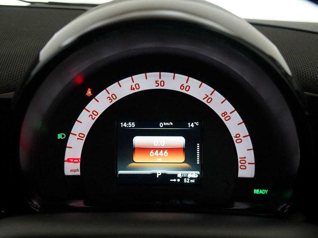 Smart Fortwo Cabrio 60Kw Eq Pulse Premium 17Kwh 22Kwch Silver #4