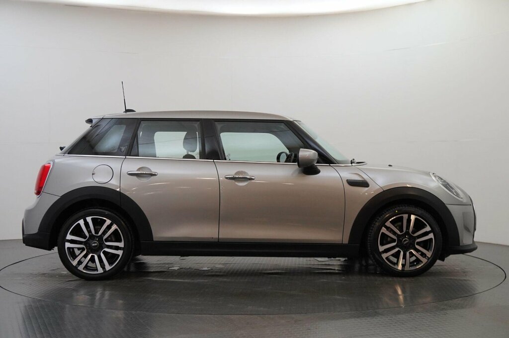 Mini Hatch 5-Door Hatch Cooper Exclusive KR72AHU Silver #6