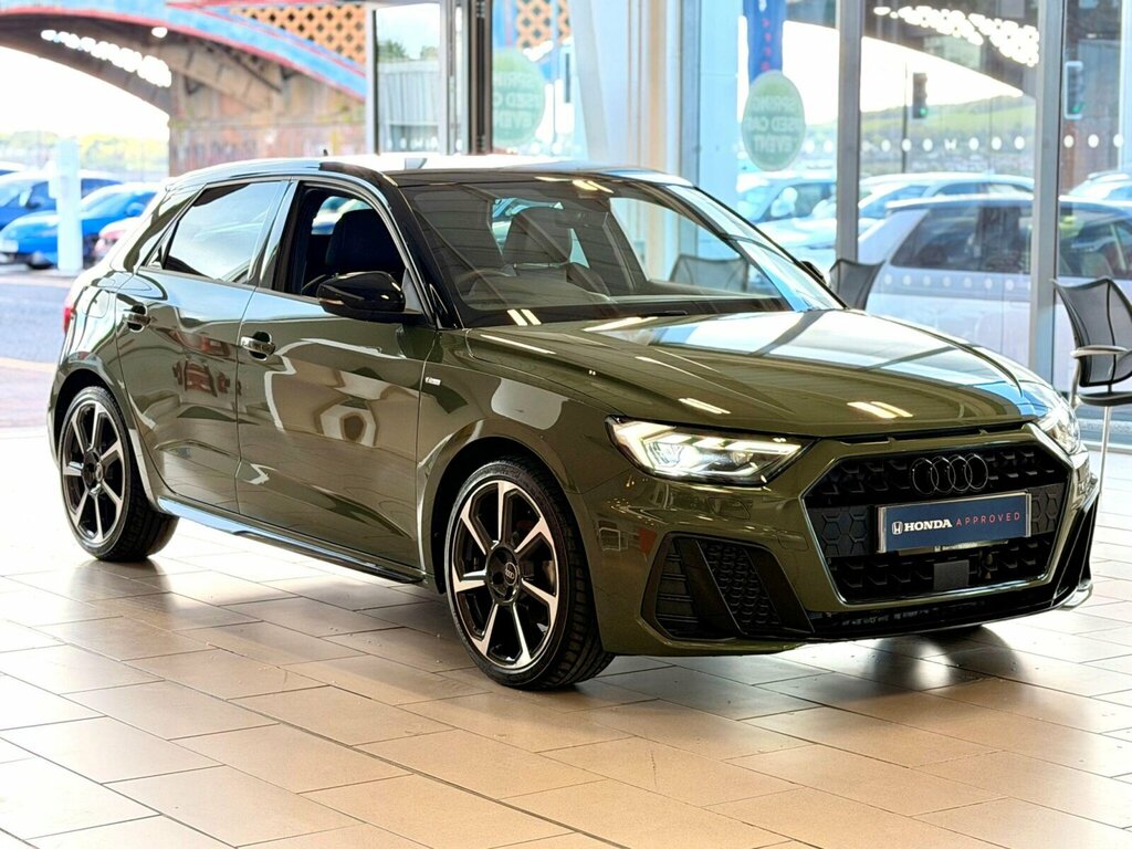 Audi A1 1.0 Tfsi 30 Black Edition Sportback Euro 6 Ss 5 Green