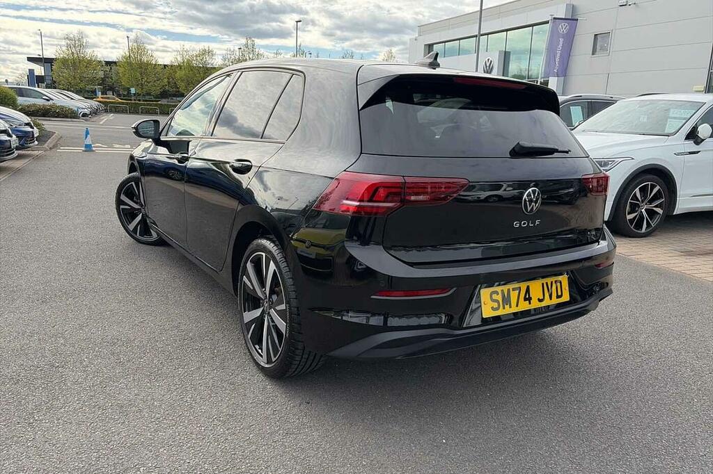 Volkswagen Golf 1.5 Tsi 150 Match SM74JVD Black #3