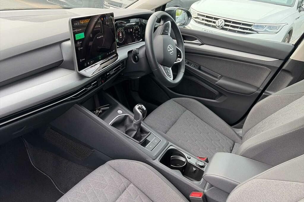 Volkswagen Golf 1.5 Tsi 150 Match SM74JVD Black #2