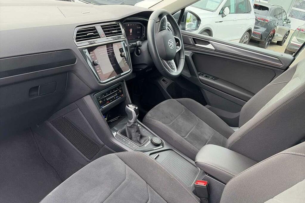 Volkswagen Tiguan 2.0 Tsi 4Motion Elegance Dsg SL23LFV Grey #2
