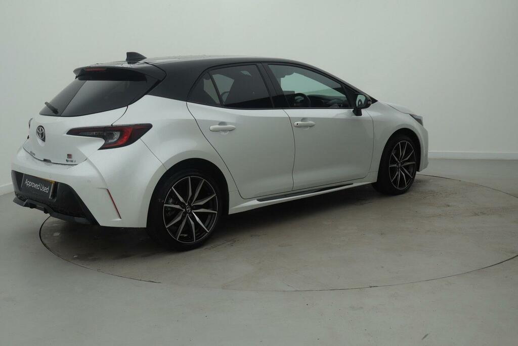 Toyota Corolla 2.0 Vvt-h Gr Sport Hatchback Hybrid Cvt ST25UKH White #2