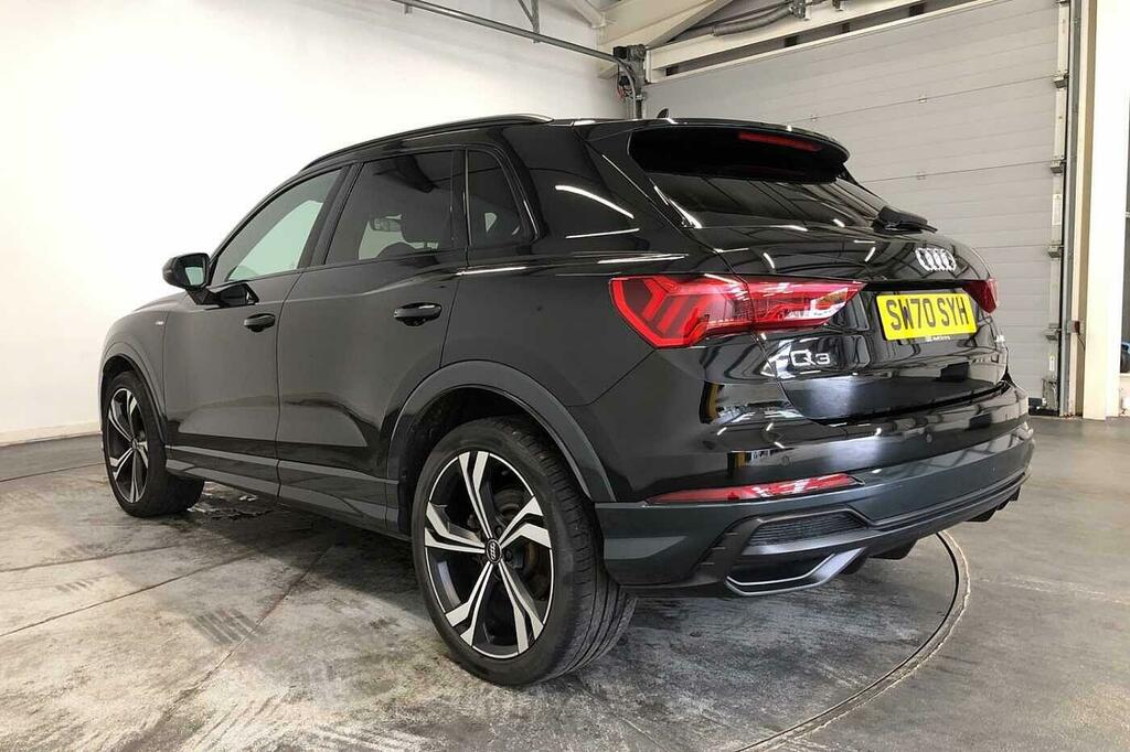 Audi Q3 Edition 1 40 Tfsi Quattro 190 Ps S Tronic SW70SYH Black #3