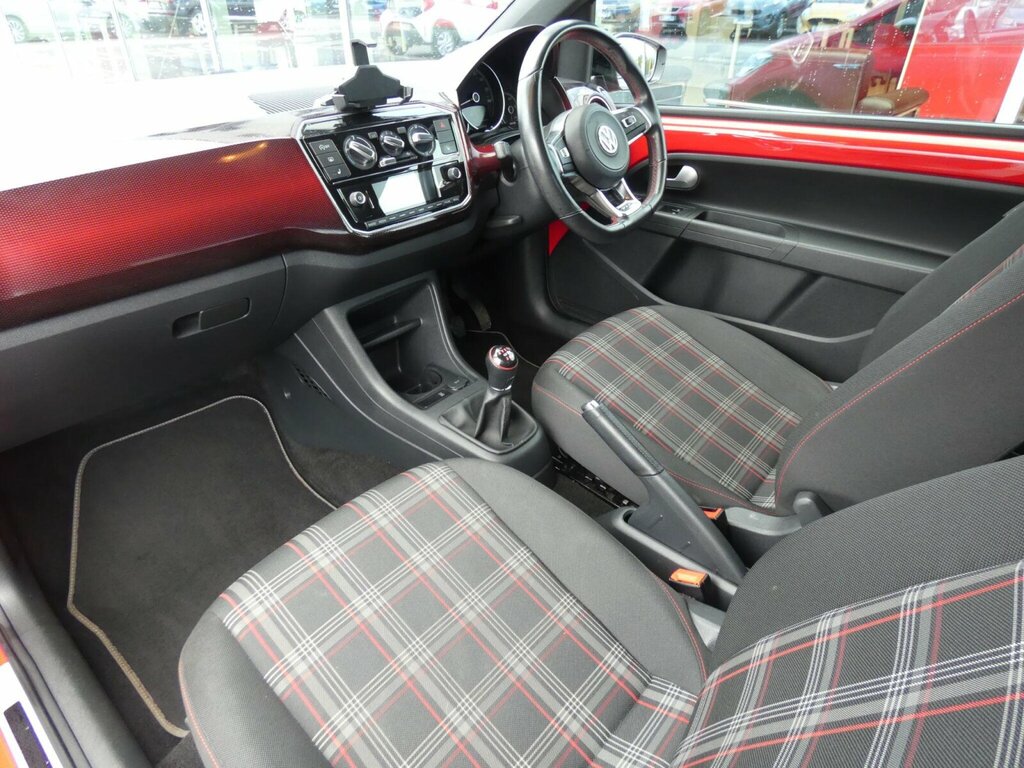 Volkswagen Up 1.0 Tsi Up Gti Euro 6 Ss SM68GBE Red #2