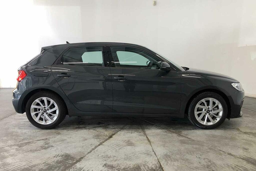 Audi A1 Sport 30 Tfsi 110 Ps 6-Speed SL22TYO Grey #4