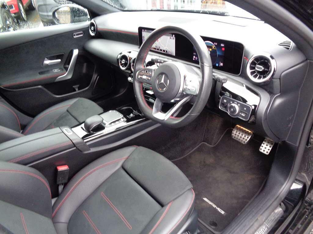 Mercedes-Benz A Class A 200 Amg Line Executive EU70ZZM Black #3