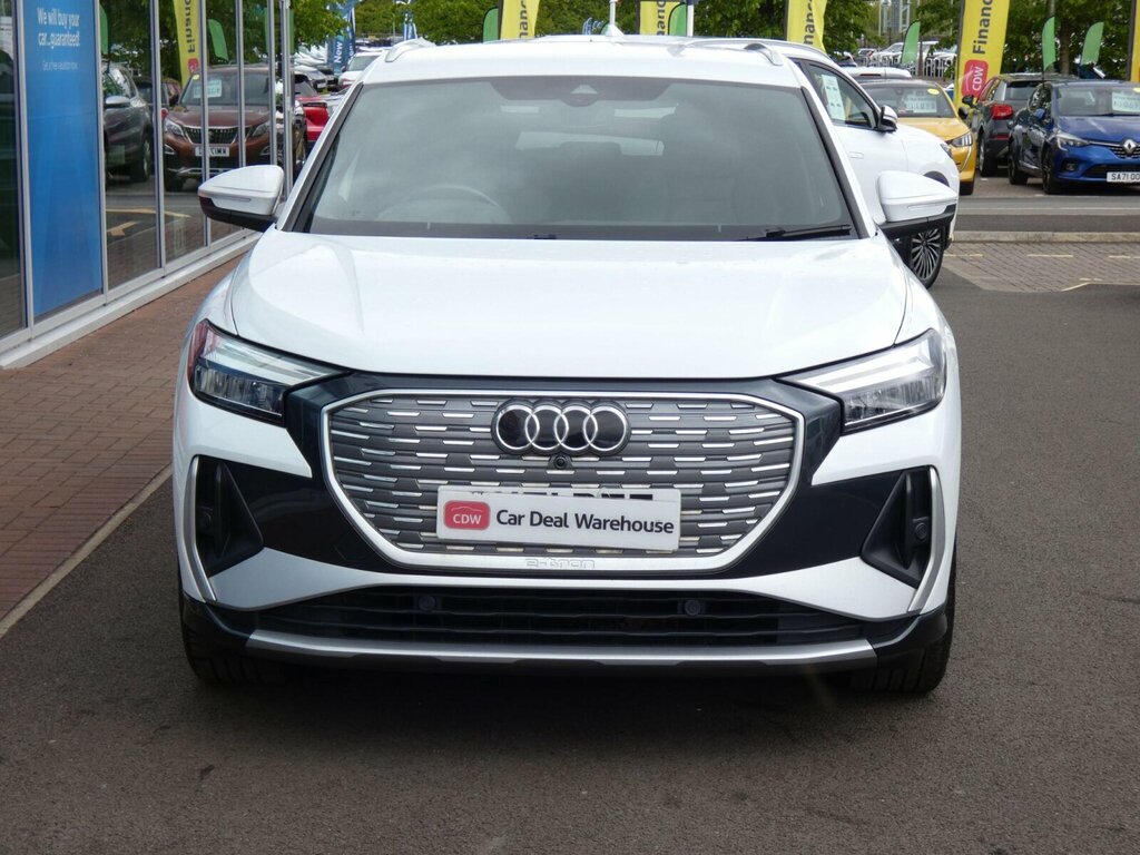 Audi Q4 E Tron 40 S Line 82Kwh SK71BTZ White #6