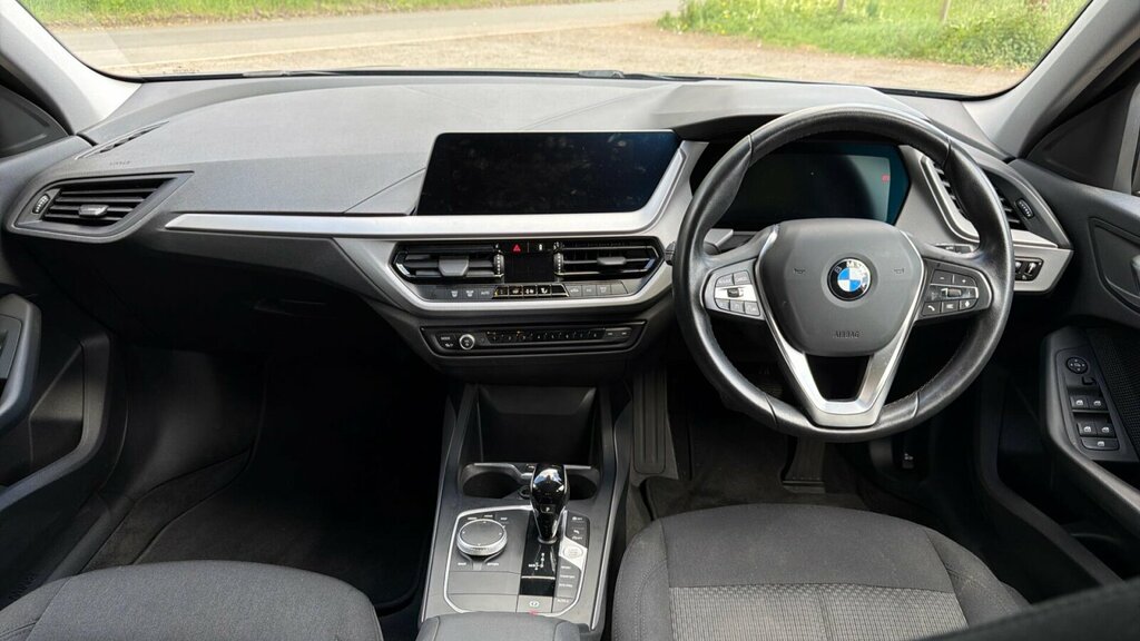 BMW 1 Series 118I Se ST23WAJ Blue #4