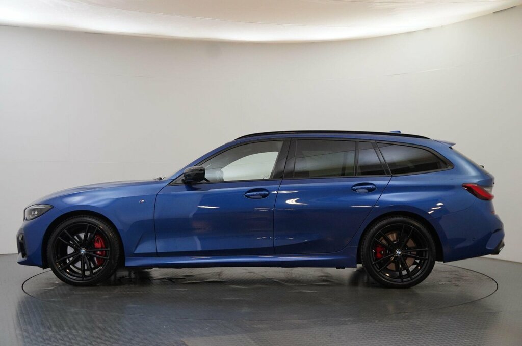 BMW 3 Series M340i Xdrive Touring PY21FFP Blue #4