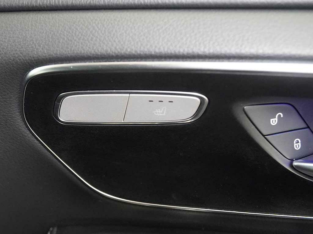 Mercedes-Benz EQV Mpv Silver #16