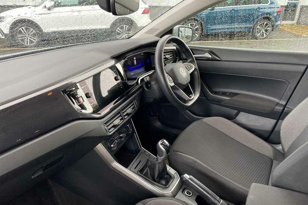 Volkswagen Polo 1.0 Tsi Life SK73JKJ Silver #2