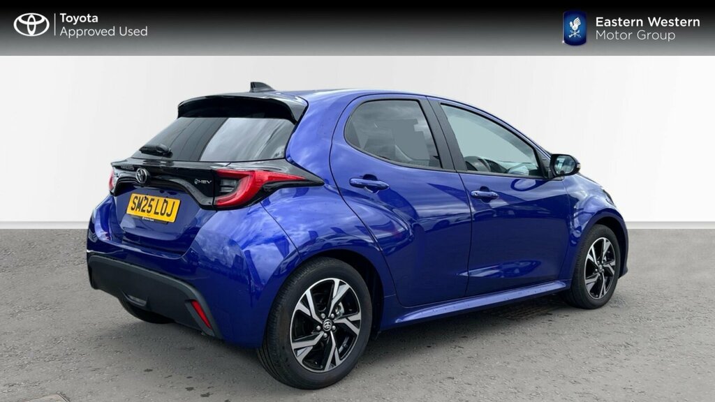 Toyota Yaris 1.5 Vvt-h Design E-cvt Euro 6 Ss SM25LOJ Blue #2