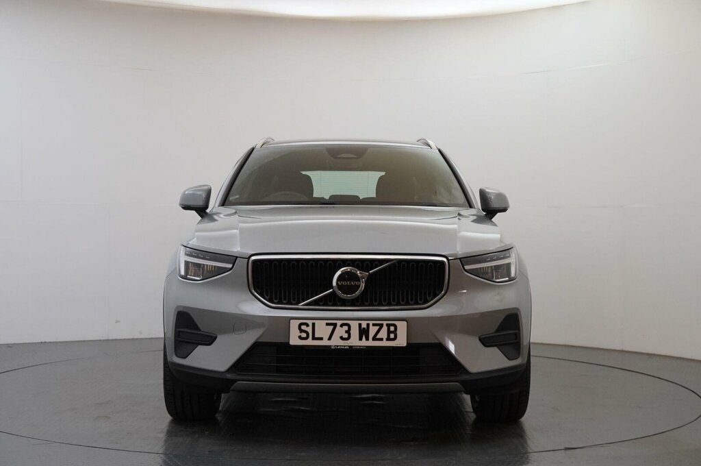 Volvo XC40 2.0 B3 Mhev Core Dct Euro 6 Ss SL73WZB Grey #2