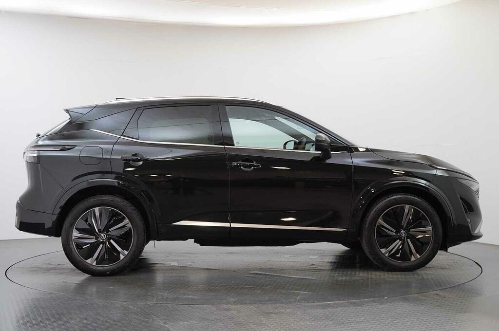 Nissan Qashqai 1.3 Dig-t Mh 140 Tekna With Glass Roof Bose Audi OX74GCF Black #6