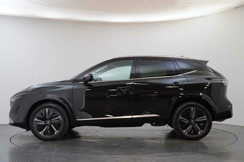Nissan Qashqai 1.3 Dig-t Mh 140 Tekna With Glass Roof Bose Audi OX74GCF Black #5
