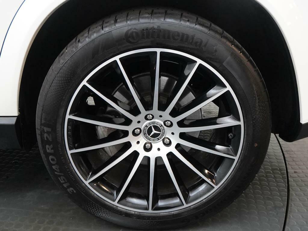 Mercedes-Benz GLE Class Gle 400 D 4Matic Amg Line Premium 7 Seats ST72PCF White #6