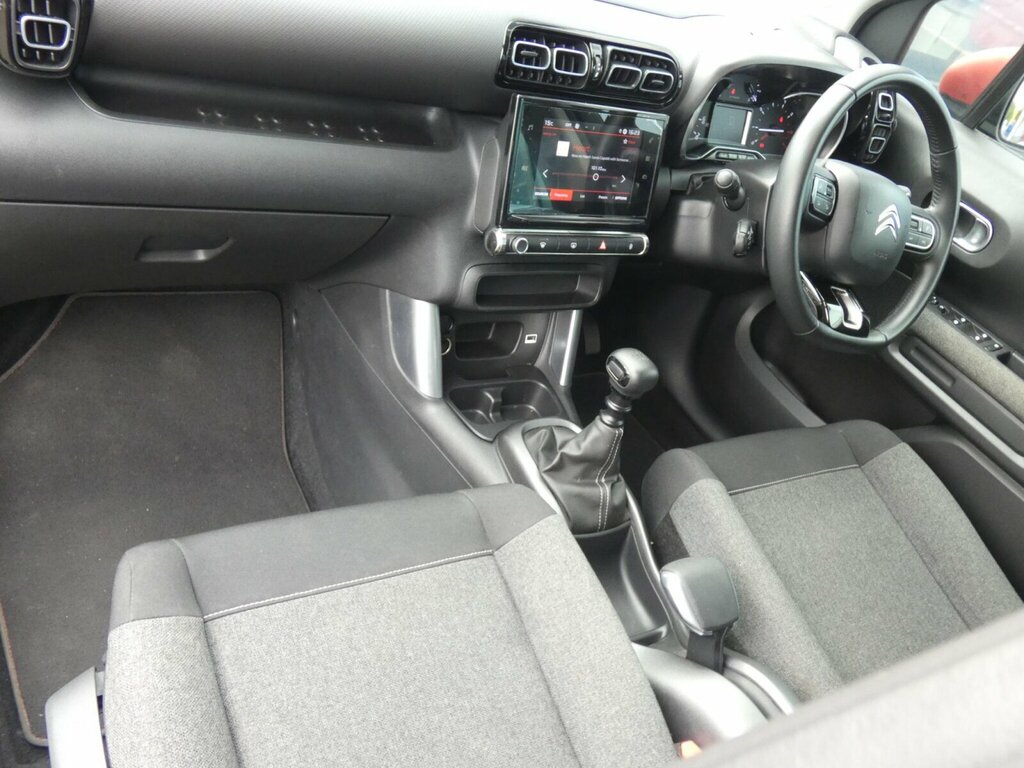 Citroen C3 Aircross 1.2 Puretech C-series Euro 6 Ss SM21FLZ Black #2