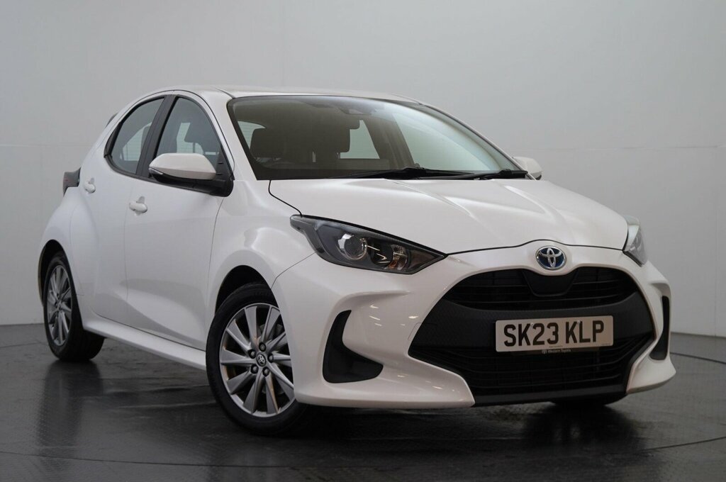 Toyota Yaris 1.5 Vvt-h Icon E-cvt Euro 6 Ss White