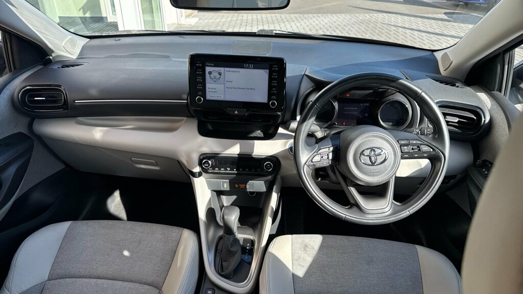 Toyota Yaris 1.5 Vvt-h Excel E-cvt Euro 6 Ss BW21YLB Grey #6