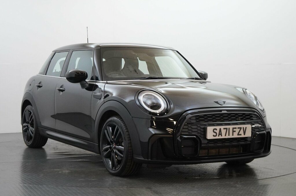 Mini Hatch 5-Door Hatch Cooper Sport SA71FZV Black