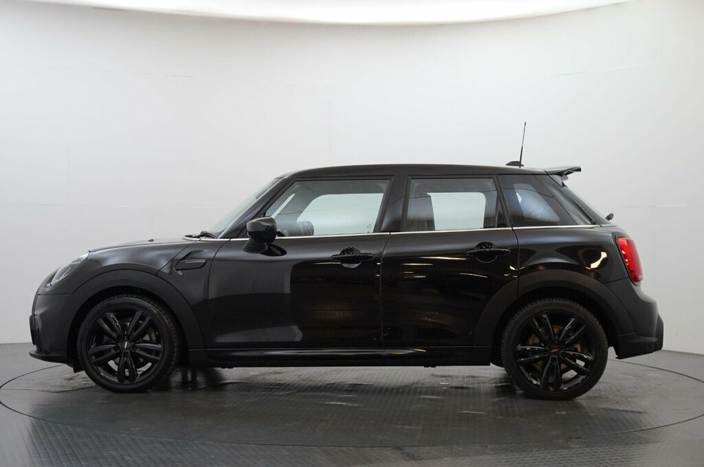 Mini Hatch 5-Door Hatch Cooper Sport SA71FZV Black #4