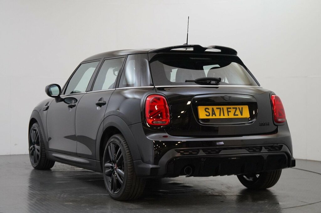 Mini Hatch 5-Door Hatch Cooper Sport SA71FZV Black #3