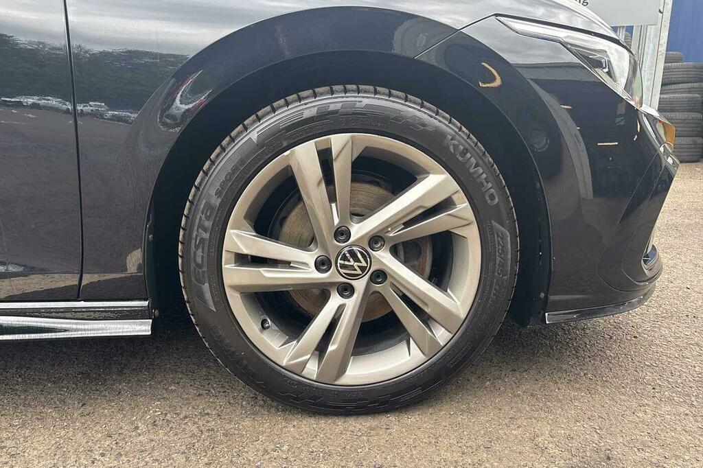 Volkswagen Golf 1.5 Tsi R-line MM70YHK Black #5