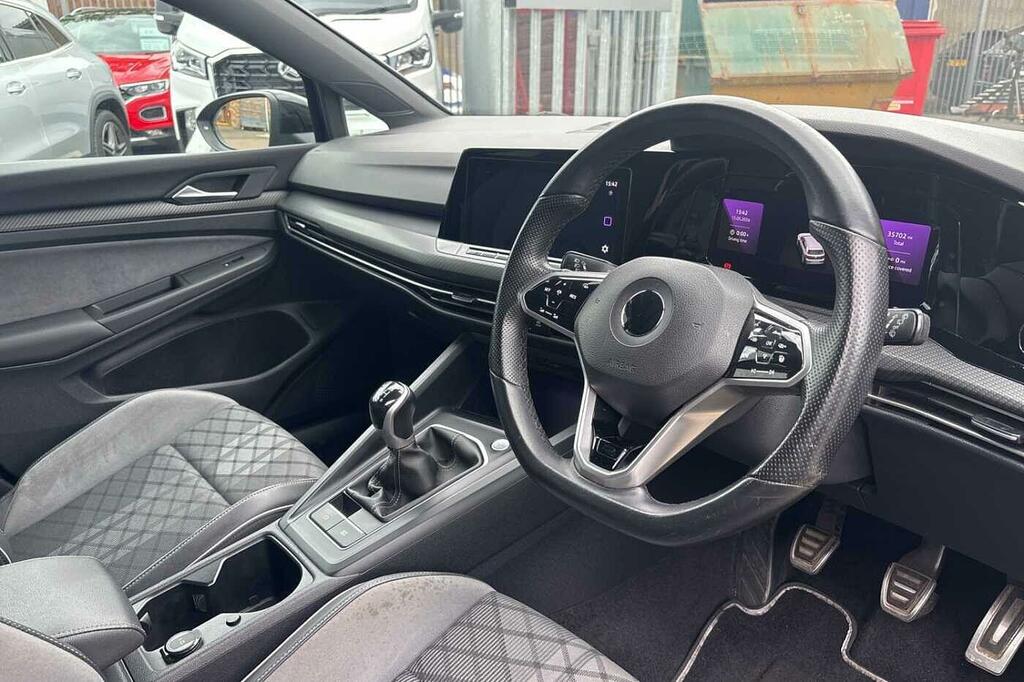 Volkswagen Golf 1.5 Tsi R-line MM70YHK Black #6