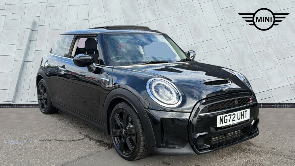 Mini Hatch 3-Door Hatch Cooper S Classic NG72UHT Black #2