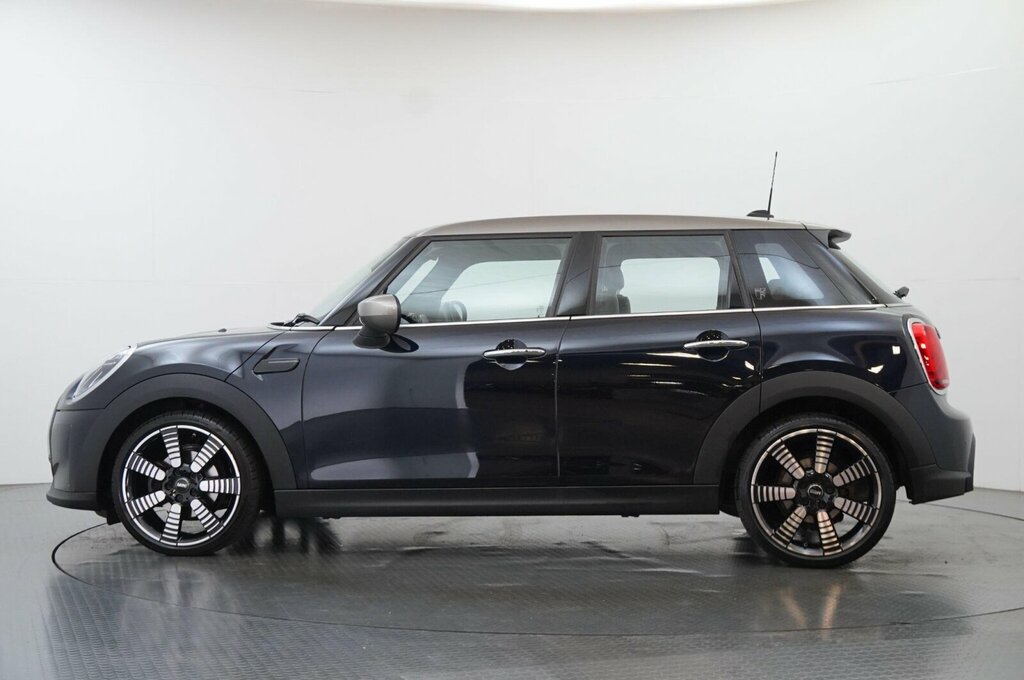 Mini Hatch 5-Door Hatch Cooper Exclusive SL23YZP Black #4