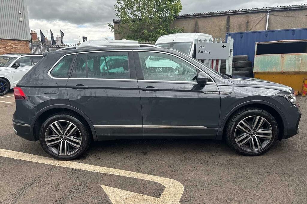 Volkswagen Tiguan 2.0 Tdi Elegance Dsg SO73KUW Grey #4